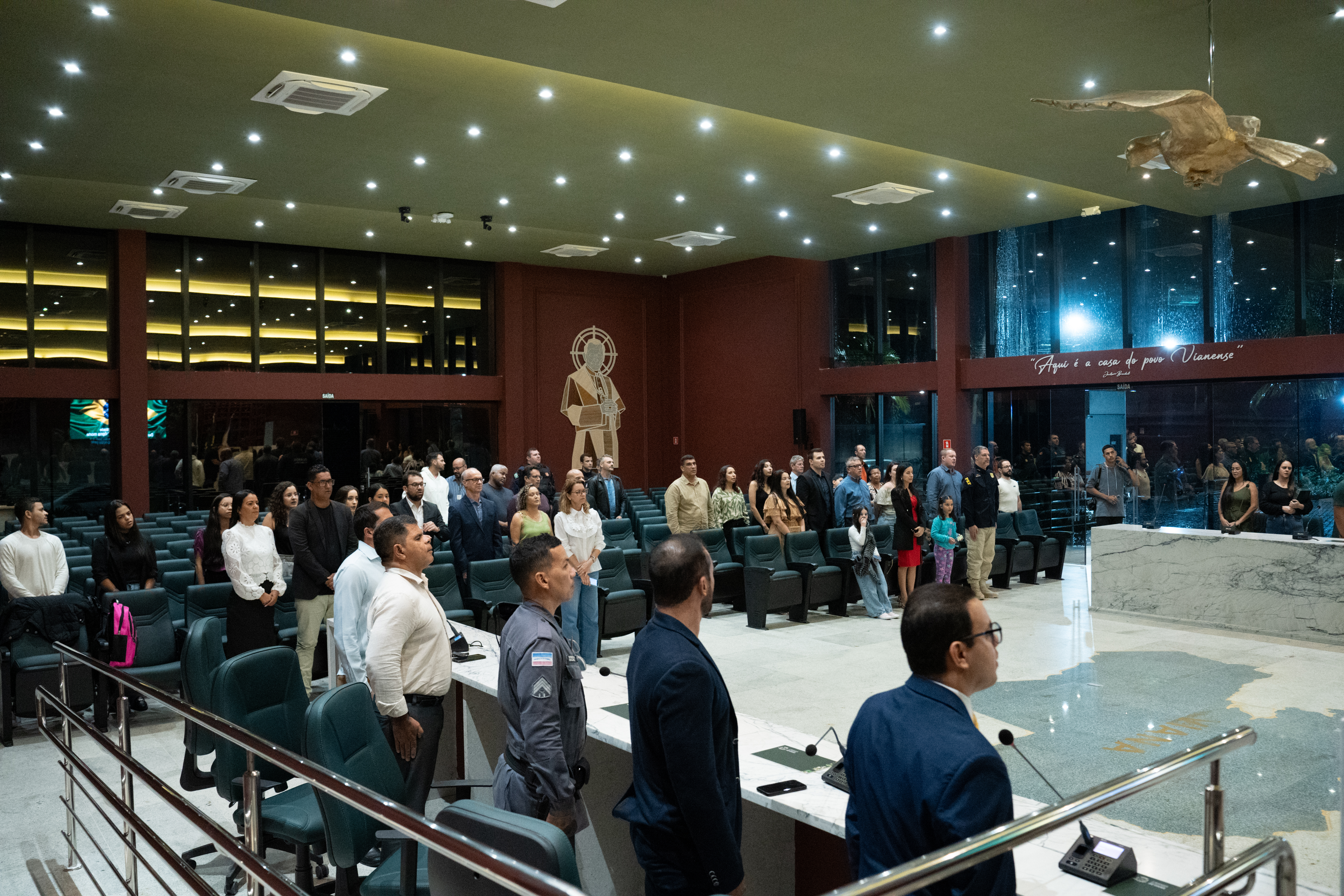 Imagem da notícia: Profissionais da Logística são homenageados na Câmara de Viana